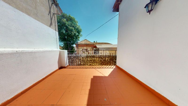 Foto 5790e8d9-80ac-4b07-976b-c12fab33f863. Casa aparellada a Torrelaguna