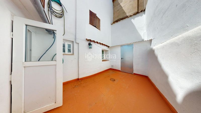Foto 60989d9f-5ea9-4f47-b43a-e2f96e826a9c. Casa aparellada a Torrelaguna