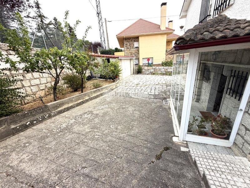 Foto 2dbc6fc1-b725-4708-879e-36684c4be023. Casa a Valdemanco