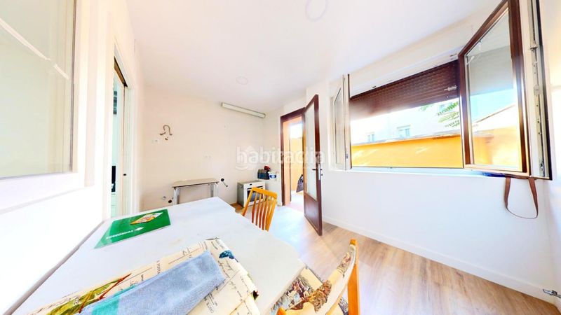 Foto 7b7004da-82b6-41a3-a87a-5fe1c6023a24. Casa aparellada a Torrelaguna