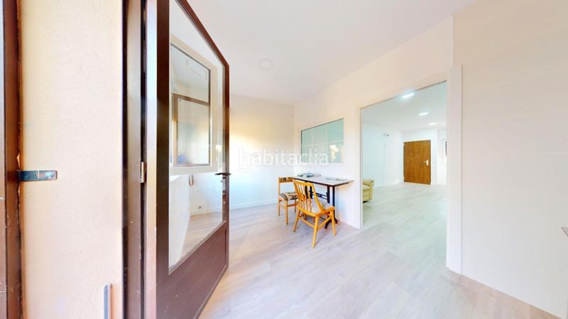 Foto ccb85800-942a-48a4-b4ed-6c6b2df4d713. Casa aparellada a Torrelaguna