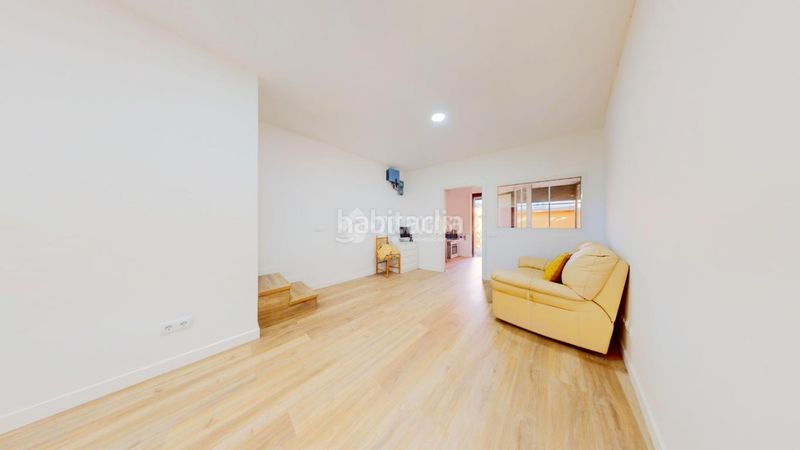 Foto e0e84f0e-79e3-47d2-9ca9-df3b7f4d6946. Casa aparellada a Torrelaguna