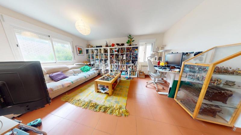 Foto 00dd1317-998a-4ee9-8888-cae0433c5f70. Casa pareada casa en venta en torrelaguna en Uceda