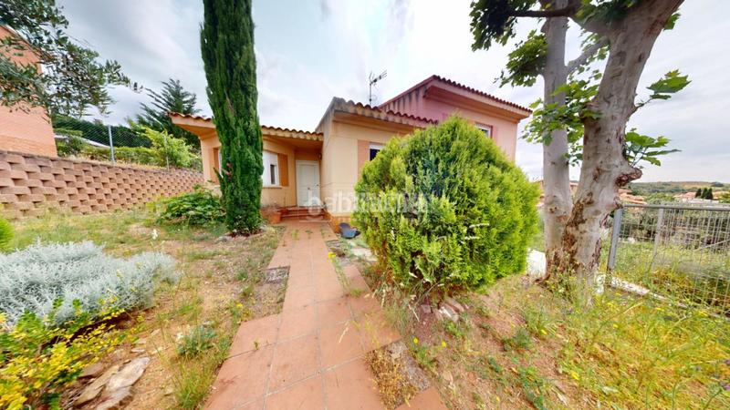 Foto a3f17b8c-6d2a-42b0-9ea2-a1915c24cff5. Casa pareada casa en venta en torrelaguna en Uceda