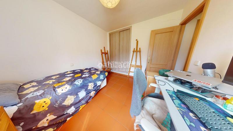 Foto b3917c9d-4af1-4ce0-8649-a415be6a0cd2. Casa pareada casa en venta en torrelaguna en Uceda