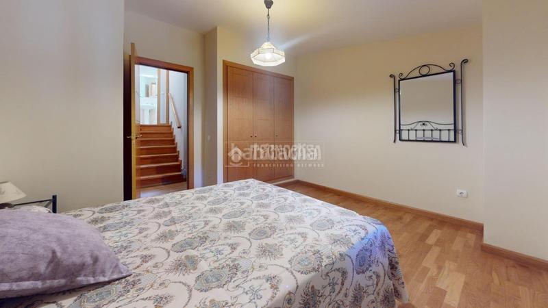 Foto 400d2f03-1f11-44b8-8754-234f251bd7f7. Casa pareada casa en venta en Patones