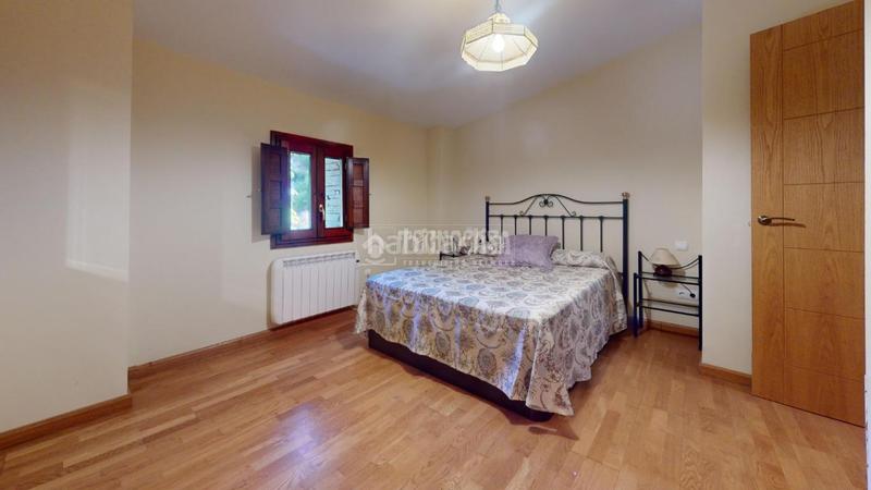 Foto 89d9d5e7-f2ed-4662-ba68-45d5f7ce186b. Casa pareada casa en venta en Patones