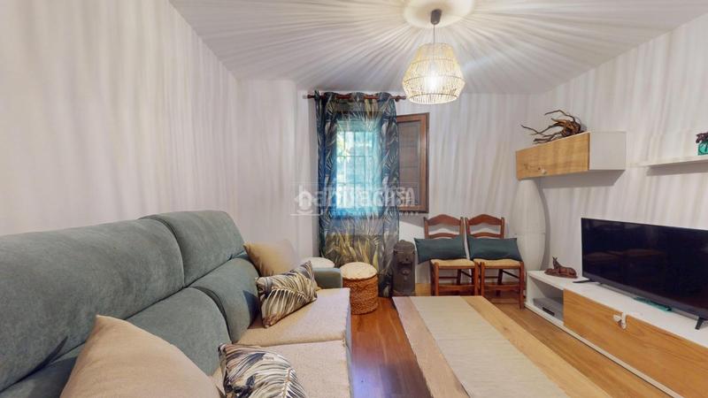 Foto aadbaf82-68e7-4de1-b918-b66b567ea5d6. Casa pareada casa en venta en Patones