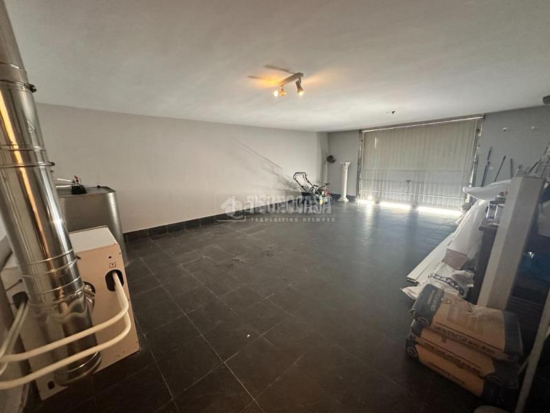 Foto c21c1838-f815-406a-b8fe-32c3933503f3. House with heating in Uceda