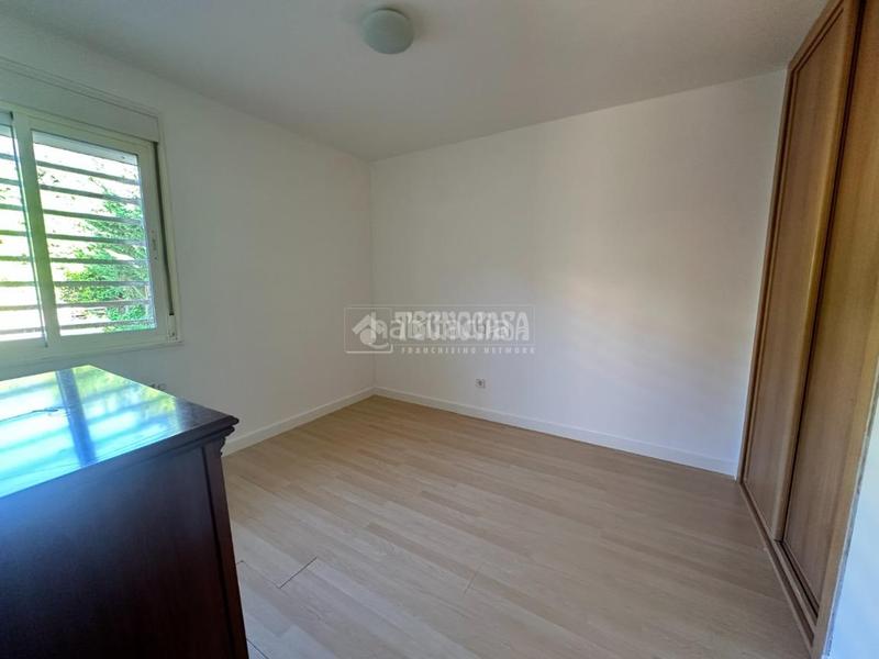 Foto cd60ea8c-7bc8-4433-b393-98cb66365595. House with heating in Uceda