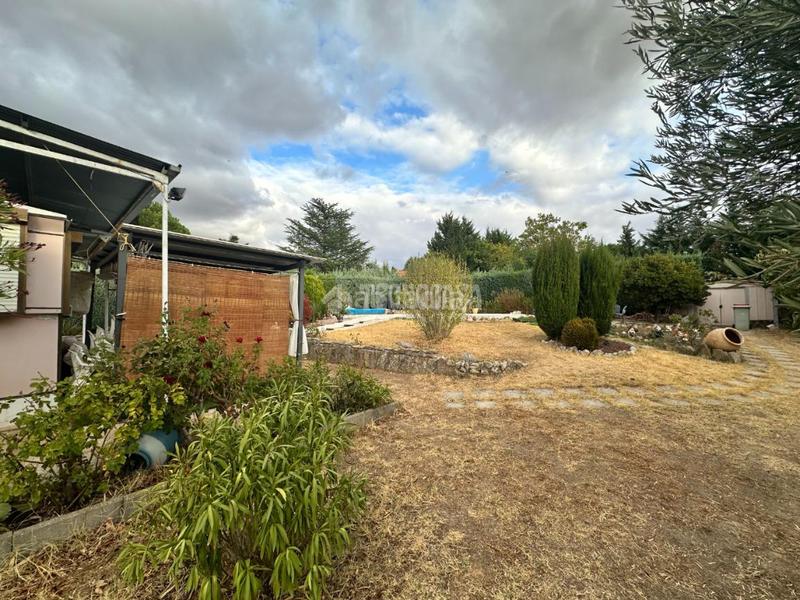 Foto 143a2776-f58e-4614-8013-ff91c6926c39. Maison dans Uceda