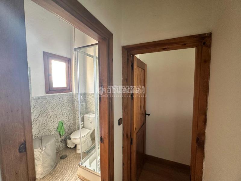 Foto afb07684-b8ce-4a4c-a8f6-3f24138620ab. Casa aparellada amb calefacció a Gascones