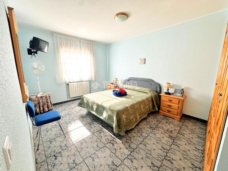 Foto b1ee735d-e572-449f-93ac-3e921cc7e0db. Casa in Uceda