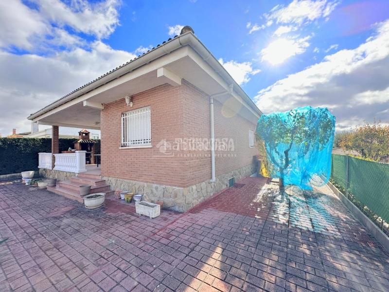 Foto dab3fa4a-e1e7-4243-8ae2-52534a78c84b. Casa in Uceda