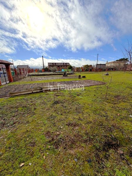Foto e1870e39-c16b-4db7-be2a-24810e0c6038. Terreny residencial a Torrelaguna