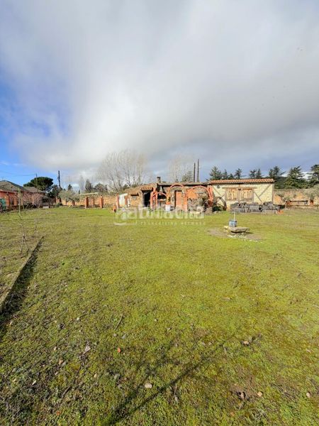 Foto ef405173-9416-44d5-887d-75413e9ef30b. Terreny residencial a Torrelaguna
