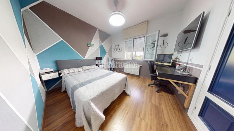 Foto b818f987-0d73-4bb0-936e-993e81b17088. Casa a Uceda