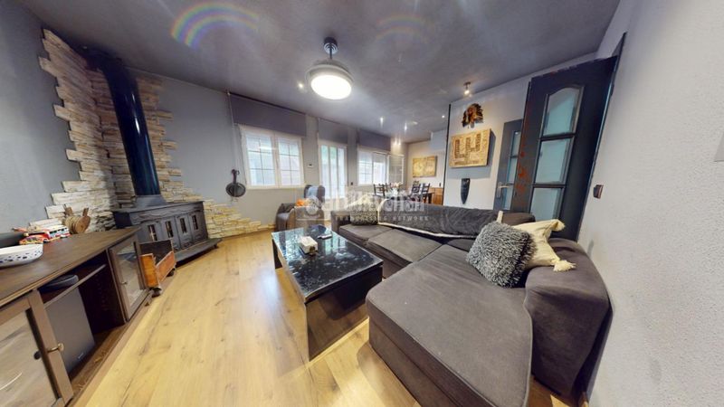 Foto ba8f6dba-cdf1-42d9-8020-85b53d94be82. Casa a Uceda