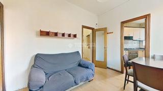 Etagenwohnung in Carmel. Piso en venta en barcelona