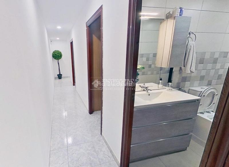 Foto 70d4ae76-9ba3-4d86-a087-90f61e8ef205. Piso  en venta en Carmel Barcelona