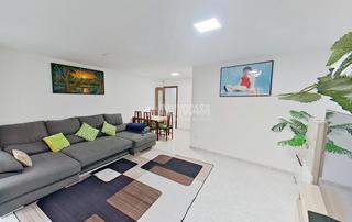 Pis a Carmel. Piso en venta en barcelona