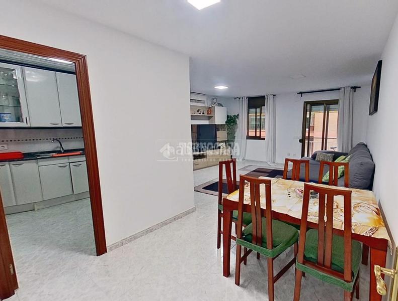 Foto bf64e3fb-d6e4-4883-914f-6dda36bce2e7. Piso  en venta en Carmel Barcelona