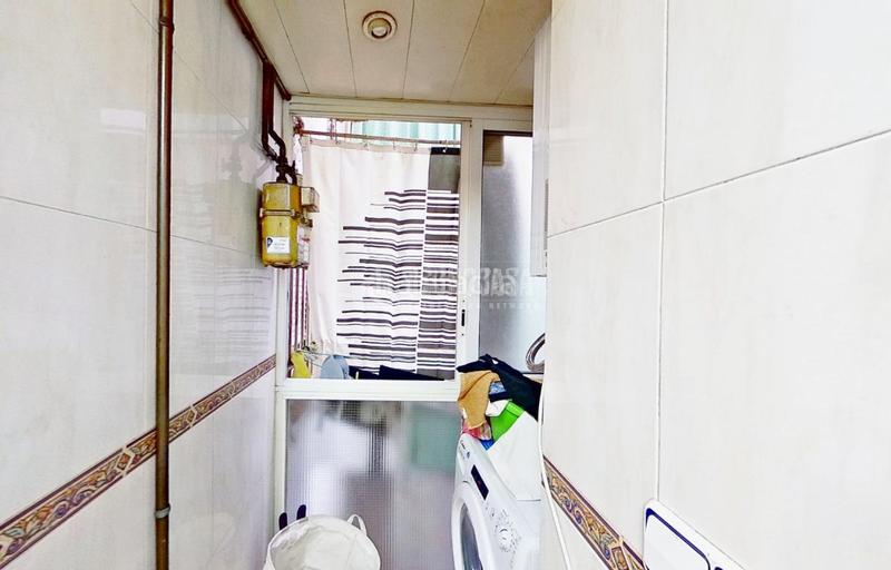 Foto c512d4ee-3368-41a6-a120-6da74714a761. Piso  en venta en Carmel Barcelona