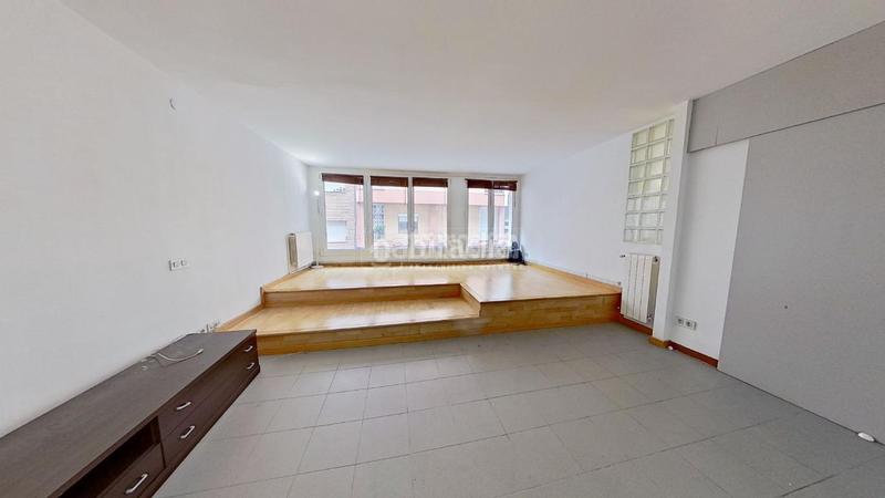 Foto 0125d2f1-9290-48c4-a65d-161620dbd044. Local comercial  en venta en El Coll Barcelona