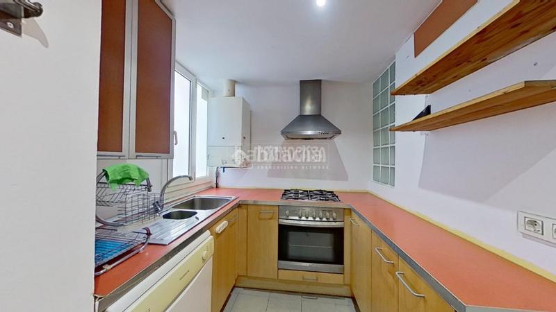 Foto 0c977f78-16d2-4635-9c84-b0672b50489e. Local comercial  en venta en El Coll Barcelona