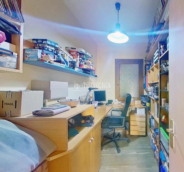 Foto 49ca503a-0aaa-4167-8ca4-56425be72d3c. Piso  en venta en Horta Barcelona