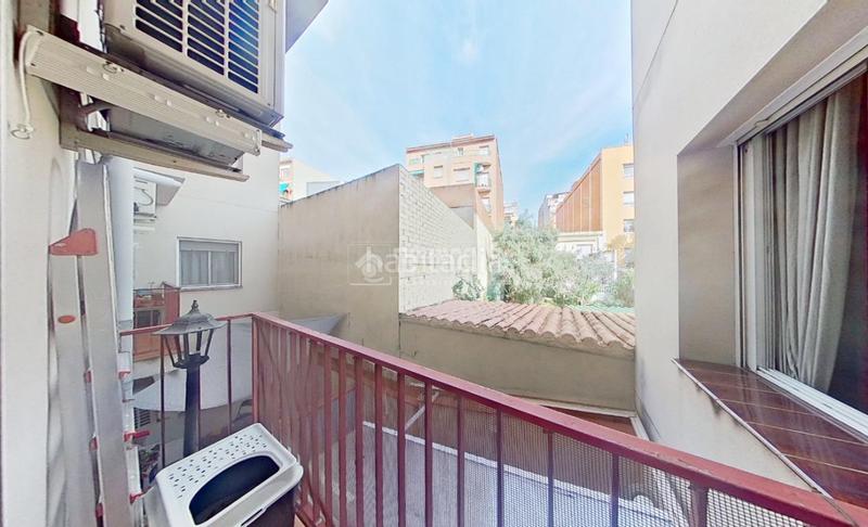 Foto ed9b7e84-75d9-4c4a-b336-9141b4aaf294. Piso  en venta en Horta Barcelona