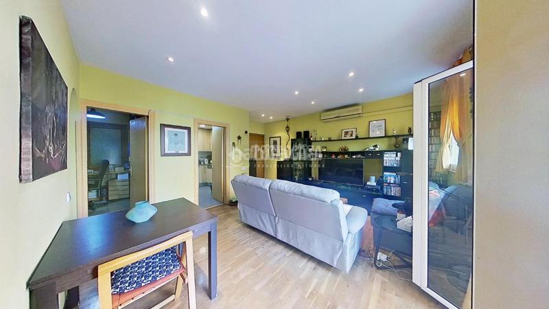 Foto fe7ab822-ca64-4d82-a104-5d50f3a8aeb2. Piso  en venta en Horta Barcelona