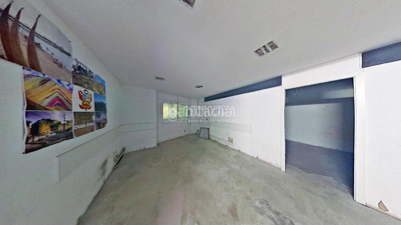 Foto 3d186485-84c0-4a08-a92b-68ae6ba5695f. Local comercial  en venta en Carmel Barcelona