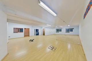 Local commercial à Carmel. Local comercial en venta en barcelona