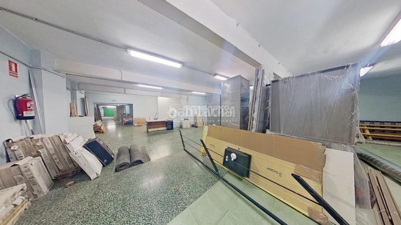 Foto cffc68b8-5d4e-4d06-a7a0-29a2f90e08de. Local comercial  en venta en Carmel Barcelona