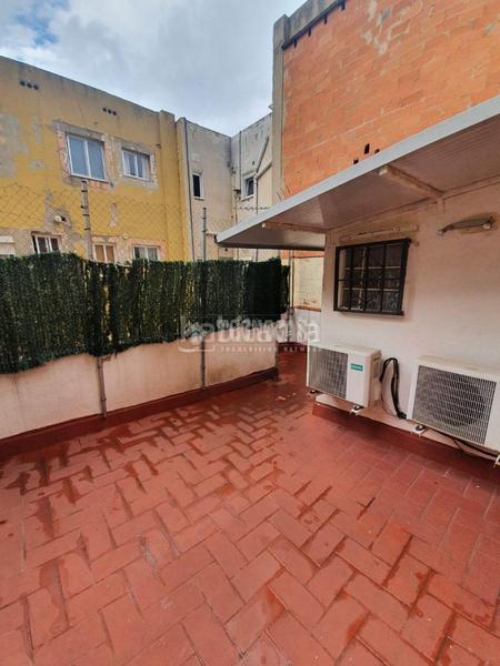 Foto ad1330c1-c6e8-4828-9c97-c3a2141f4739. Towny house in Carmel Barcelona
