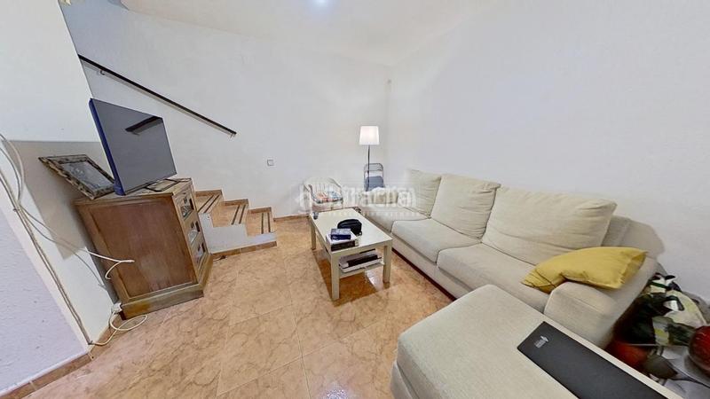 Foto c49e3e77-0639-4c7b-861e-4048f144f642. Towny house in Carmel Barcelona