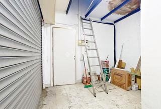 Business premise in Carmel. Local comercial en venta en barcelona