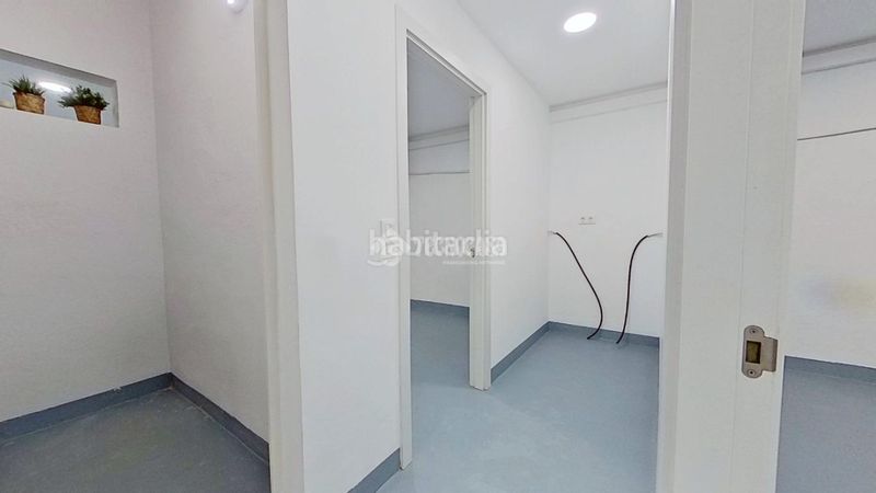 Foto 8837a726-c5ee-4f79-9719-597e5300c227. Local comercial a Carmel Barcelona