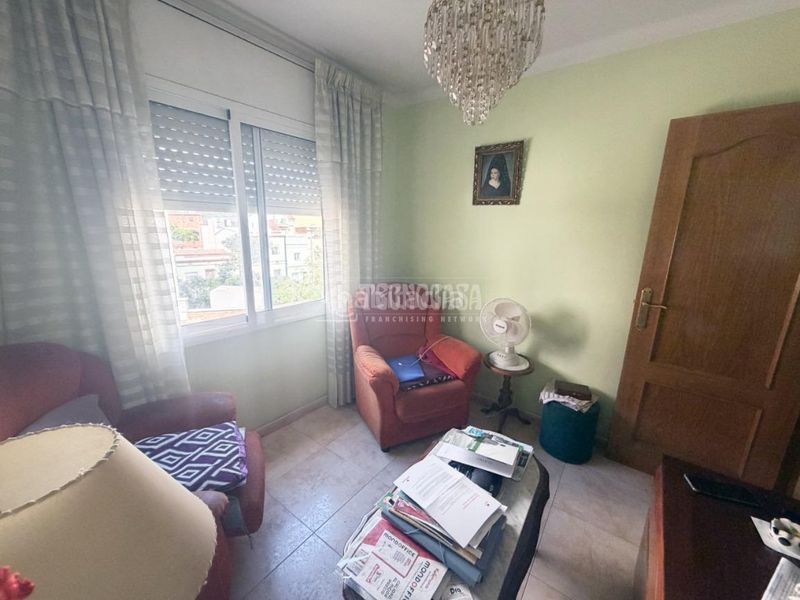 Foto 973b5127-eb80-4621-9094-6f82f484426e. Pis a Carmel Barcelona
