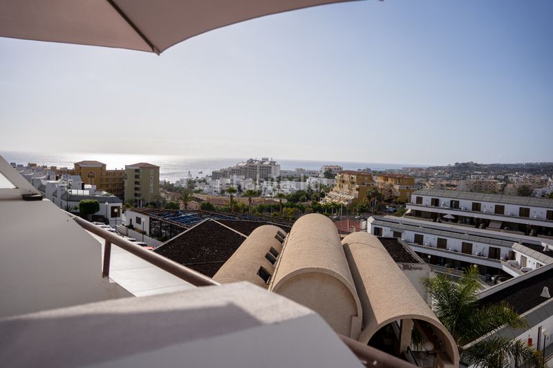Foto d5b9a5a4-e14b-4255-b29f-704998050b19. Lloguer dúplex amb piscina a Torviscas Centro y Alto Adeje