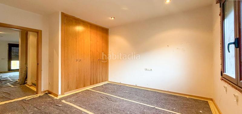 Foto e000c5c8-3df4-4e5e-a053-baa24a8f8a17. Chalet in rúa arnela 20f in Teis Vigo