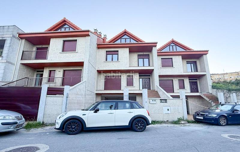 Foto fc992537-ce2f-438f-90ba-fed3f8d9d603. Chalet in rúa arnela 20f in Teis Vigo