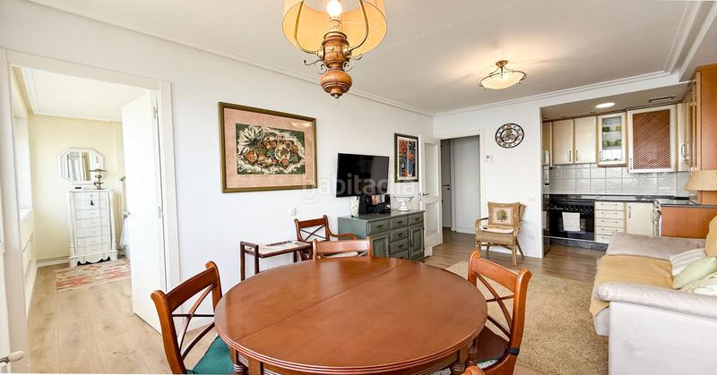 Foto 0a7a2aeb-fb73-4179-bace-da817dd480bb. Appartement dans avenida samil 101 dans Navia Vigo