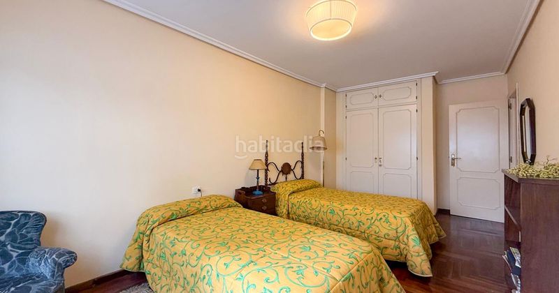 Foto 237ea72e-a0cc-4f3a-aeb3-25c965da806b. Pis amb calefacció aparcament a Berbés - Peritos Vigo