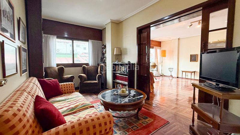 Foto 8639e543-6ee0-48b9-b6fc-3d93ae1295e5. Pis amb calefacció aparcament a Berbés - Peritos Vigo