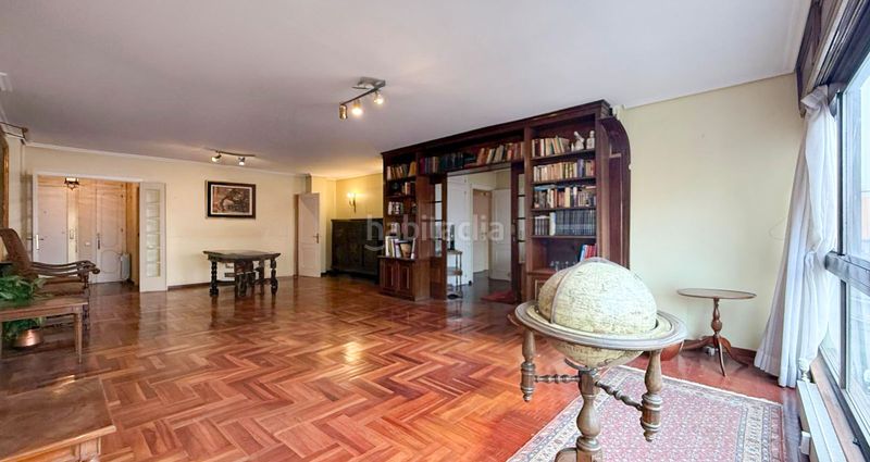 Foto 40c82b03-6e2a-49e7-907c-2077a691630f. Piso en Berbés - Peritos Vigo