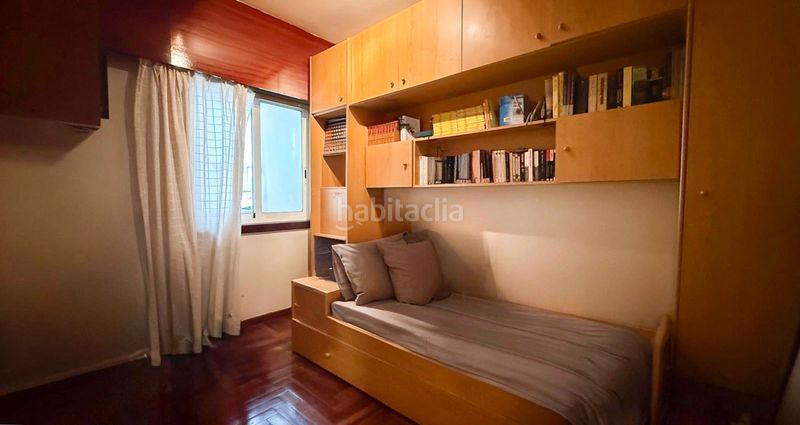 Foto 8a0b0efb-0b60-4880-80b0-d8b3867d8ba1. Piso en Berbés - Peritos Vigo