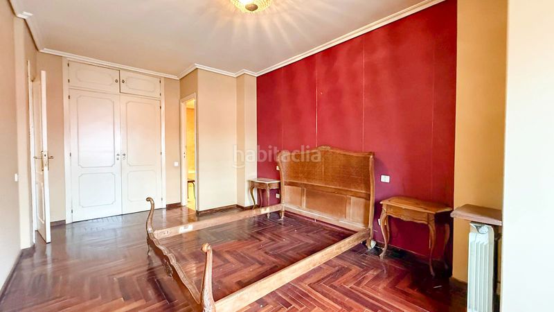 Foto d62854ac-c100-4086-9680-5a84b79afbf5. Piso en Berbés - Peritos Vigo