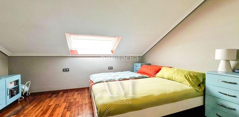 Foto bf950f5d-06f7-4001-9779-2198c0257b18. Duplex con riscaldamento parcheggio piscina in Nigrán centro Nigrán